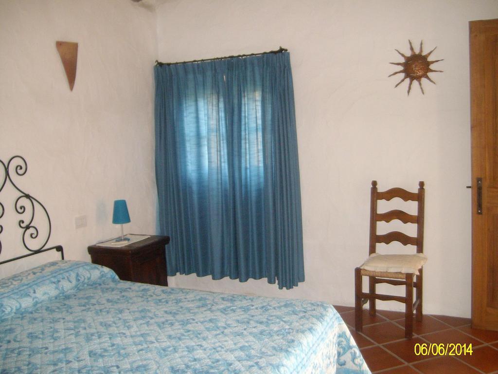 Bed and Breakfast Agriturismo Spridda Arzachena Zimmer foto