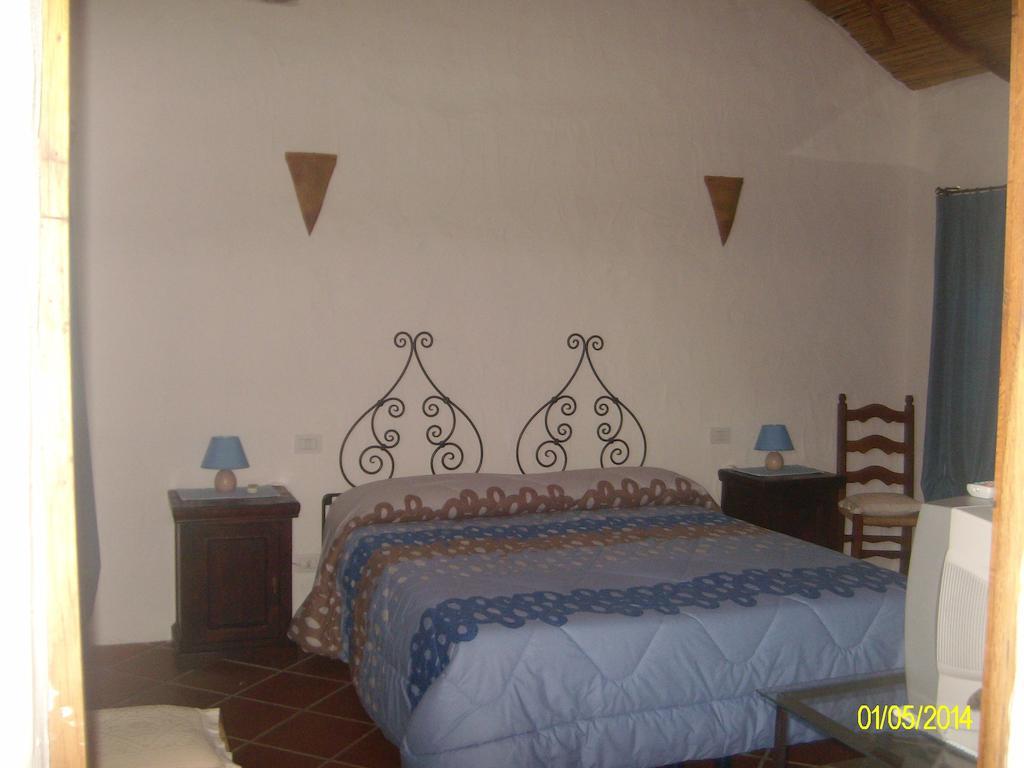 Bed and Breakfast Agriturismo Spridda Arzachena Exterior foto